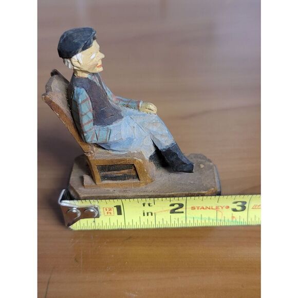 1952 Montreal Wooden Handmade Figurine - Picture 6 of 8